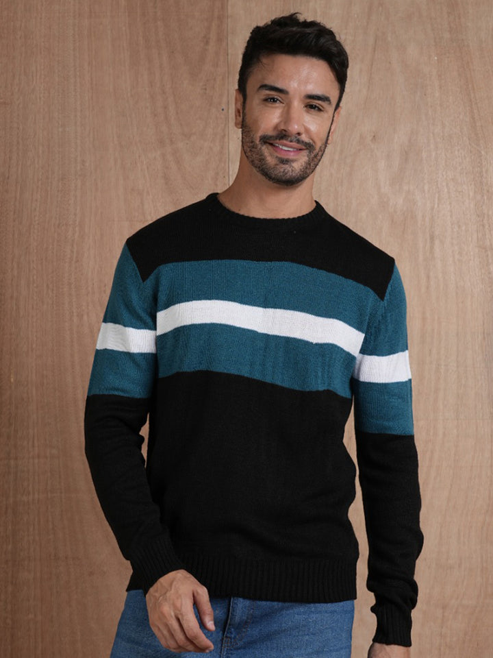 Cozy Up in Style Knitted Pullover