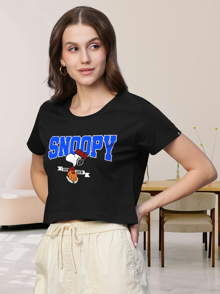 Snoopy Women Printed Crop Top