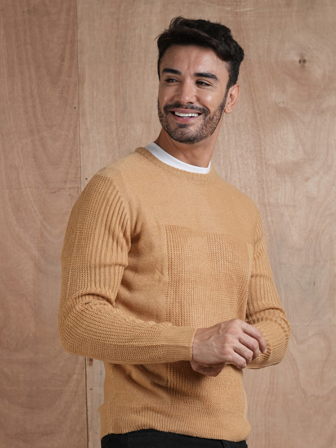 Sands of Style Classic Knitted Pullover