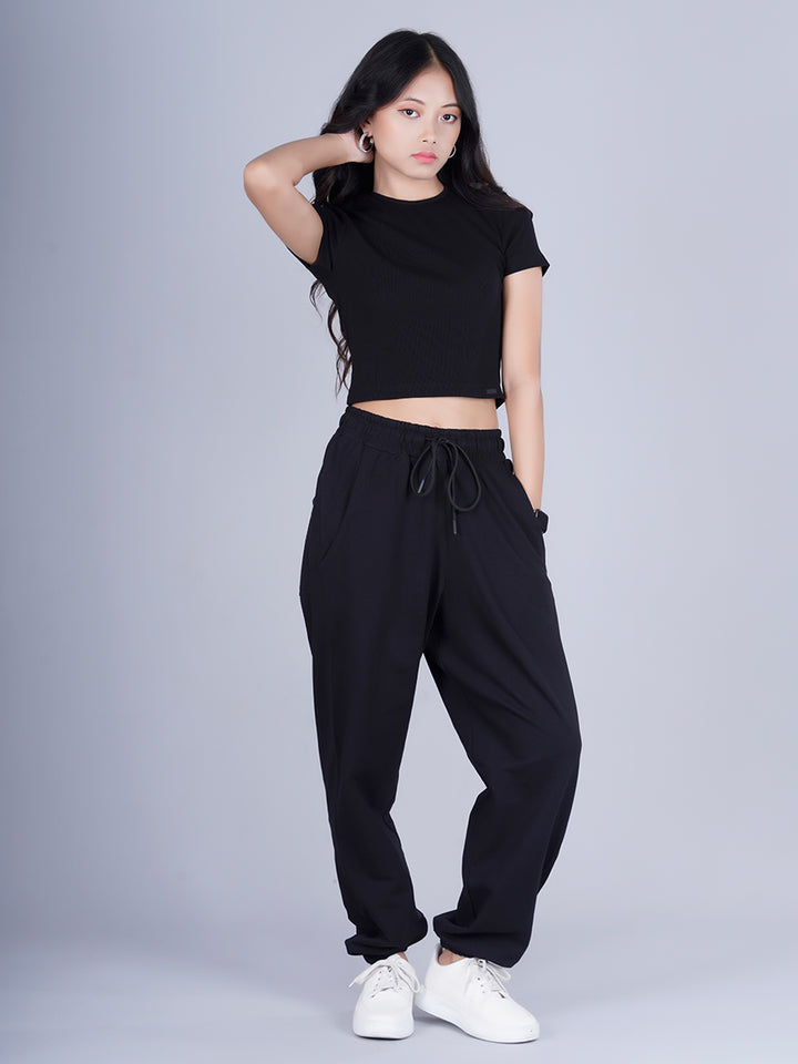 Pronk Ribbed Half Sleeve Crop Top - Black