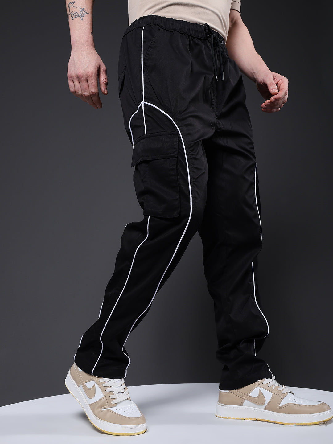 Men Striped Cargo Joggers - Black