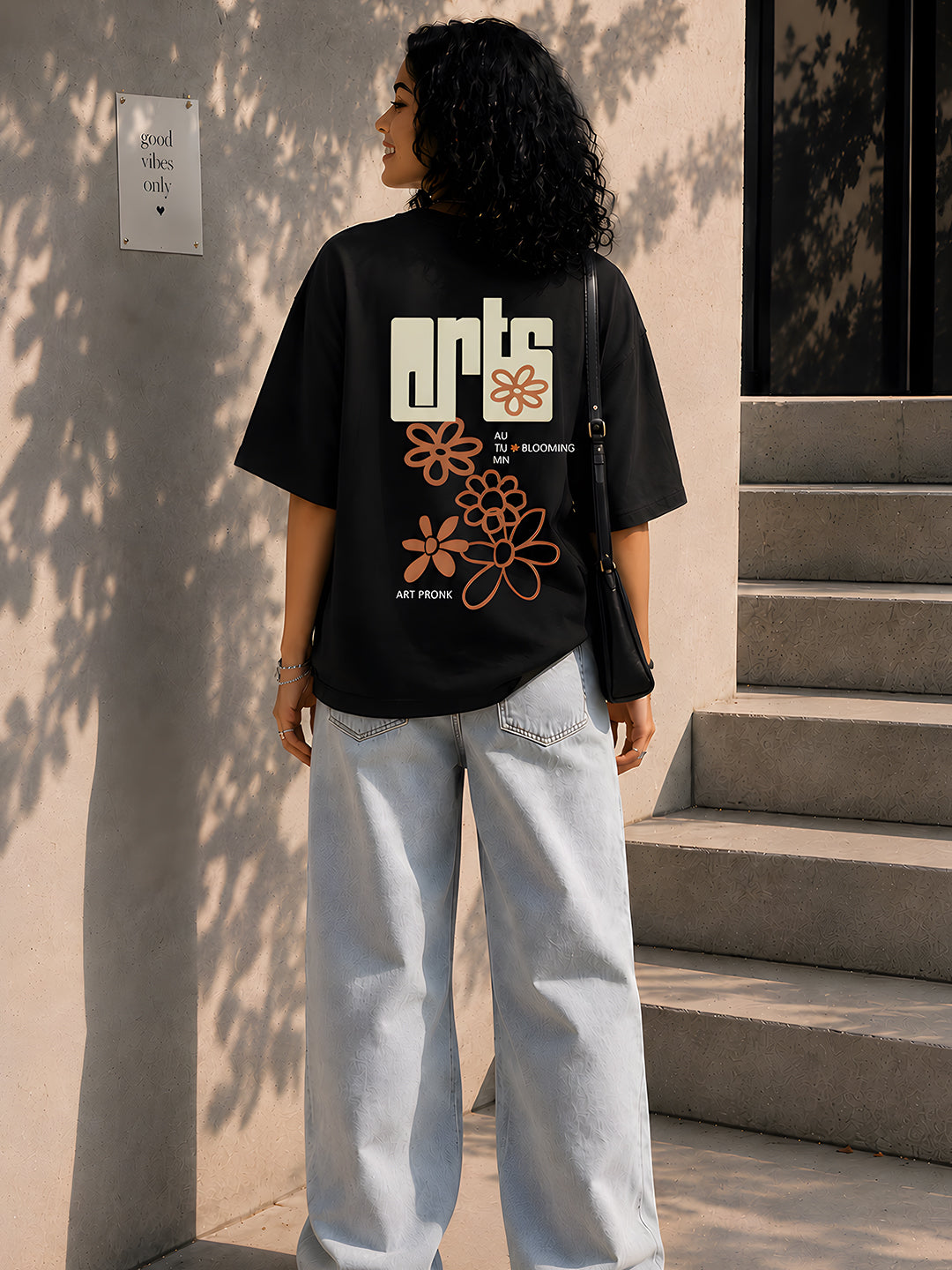 ARTS Women Graphic Oversized Printed T-Shirt