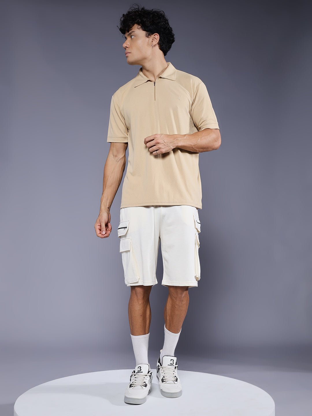 Mens Relaxed fit shorts - Off White