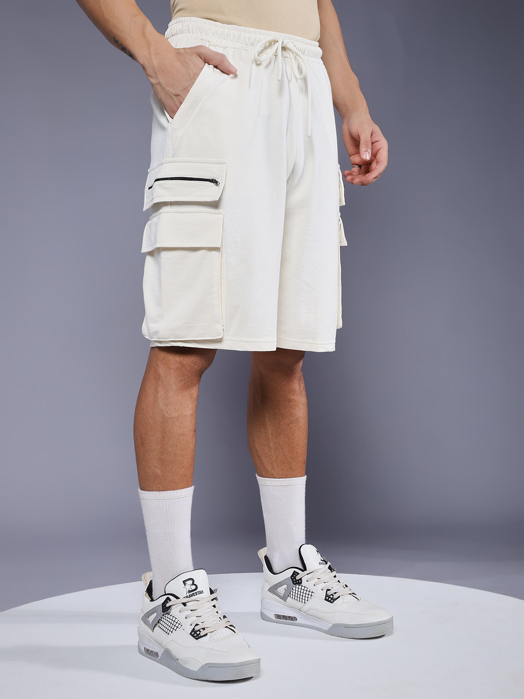 Mens Relaxed fit shorts - Off White