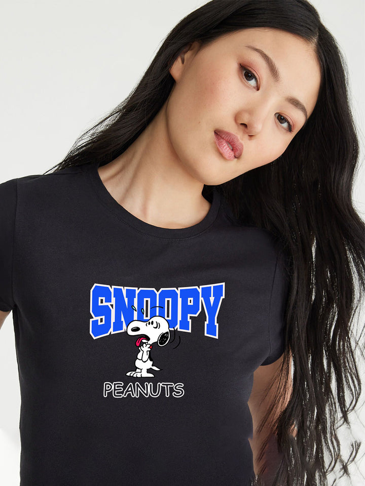 Snoopy Women Printed Crop Top