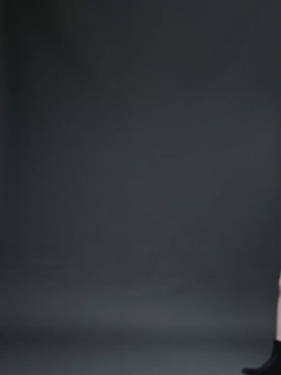 TRAUMA MADE ME HOT CARBON CORE TANK TOP