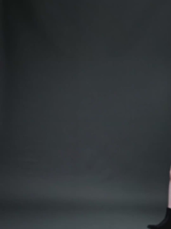 TRAUMA MADE ME HOT CARBON CORE TANK TOP